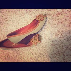 Tory Burch wedges 10